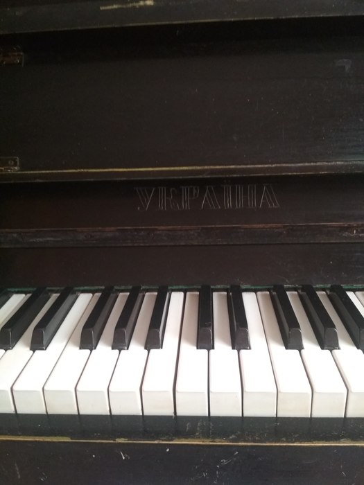 Продам фортепиано Вінниця