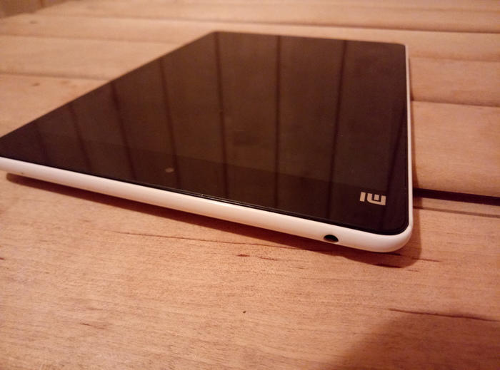 Продам планшет Xiaomi miPad 2/16 Киев