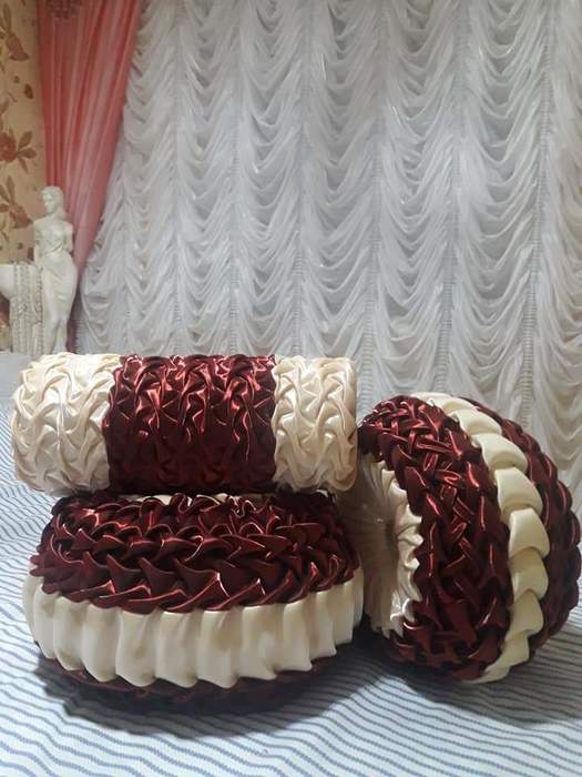 Продам декоративные подушки пуфы  Кропивницький