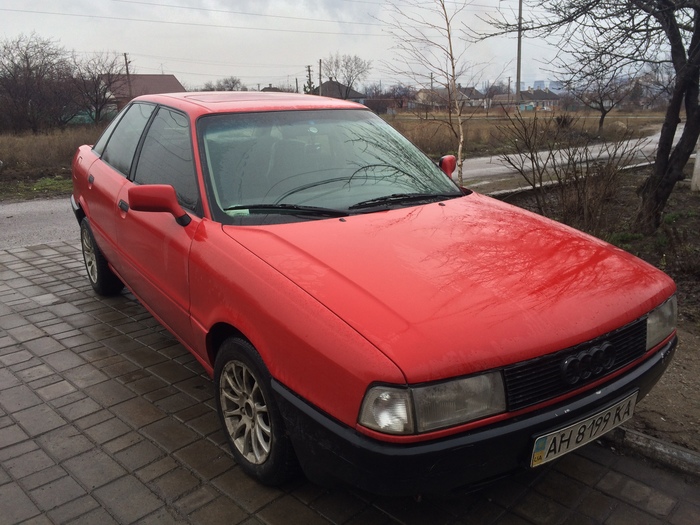 Продам Audi 80 Мариуполь