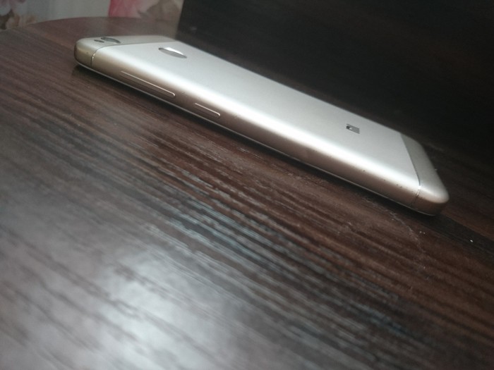 Телефон Xiaomi redmi 4x  Новоград-Волинський