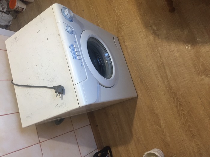 Продам стиральную машинку  Киев