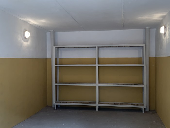 Продам гараж с подвалом и капитальным ремонтом гск Олимпиец  Київ