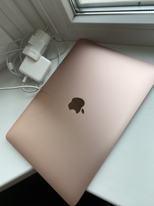 MacBook 12-inch 2016 года 512Gb Вишневое