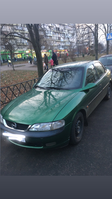 Продам машину срочно  Opel VECTRA Київ