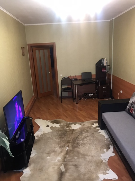 Продажа 3-комнатной квартиры Ахматовой 13 Киев