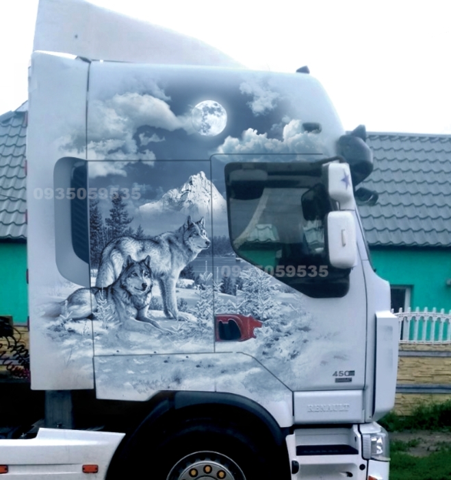 Красивые, оригинальные и практичные наклейки на авто c 3D изображениям Киев