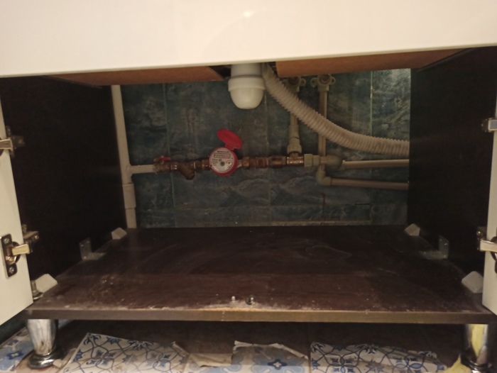 Тумба с раковиной в ванную Киев