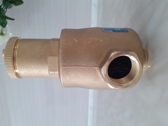 Деаератор горизонтальний 3/4" Caleffi Discal 0-110°C 10 bar Заліщики