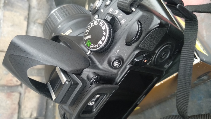 Зеркальный фот Nikon D3100 VR Kit AF-S DX NIKKOR 18-55mm f/3.5-5.6G VR Київ