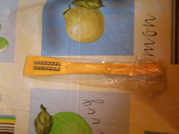 Новый нож с нержавеющей стали д/чистки и нарезки овощей/фруктов,5 в 1. Киев