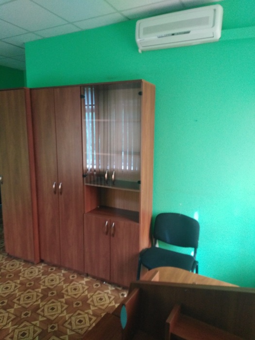 Аренда офиса кабинетная система (100 -150  - 200 м/2) в Центр Подола Киев